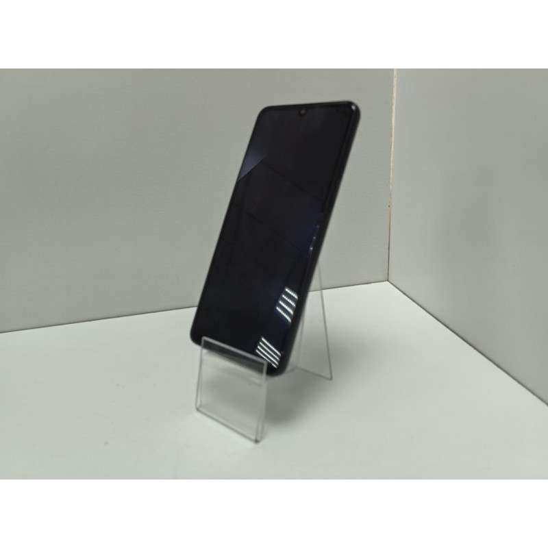 Мобильный телефон Samsung Galaxy A33 5G 6/128 GB            
            б/у
