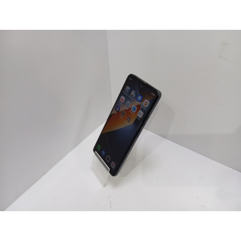Мобильный телефон Tecno Pova 6 Neo 8/256 GB            
            б/у