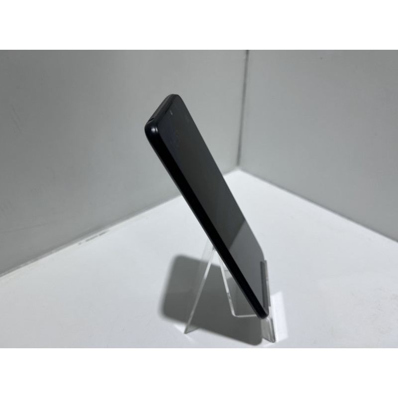 Мобильный телефон Xiaomi Poco C40 4/64 GB            
            б/у