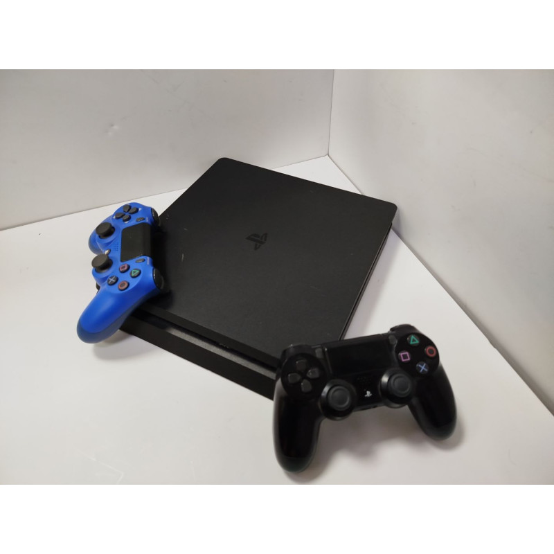 Игровые приставки Sony Playstation 4 Slim (cuh-2108A)            
            б/у
