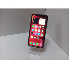 Мобильный телефон Apple iPhone XR 3/64 GB            
            б/у