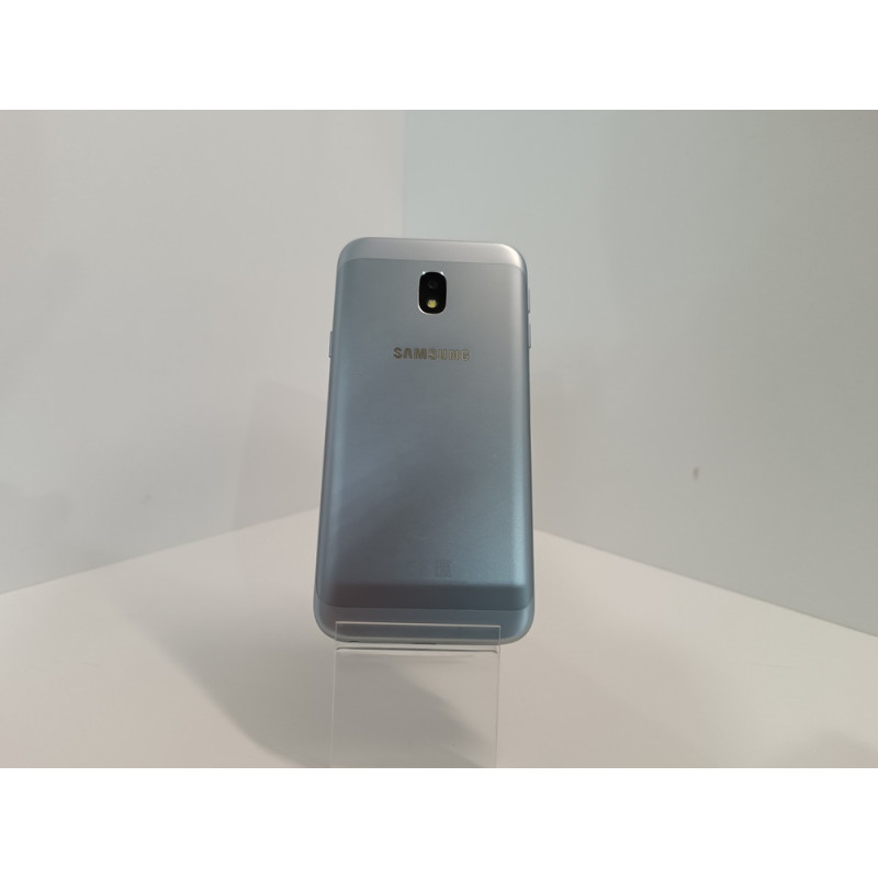 Мобильный телефон Samsung Galaxy J3 (2017) 2/16 GB.            
            б/у