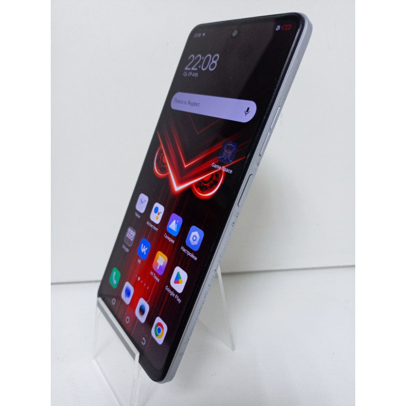 Мобильный телефон Tecno Pova 3 6/128 GB            
            б/у