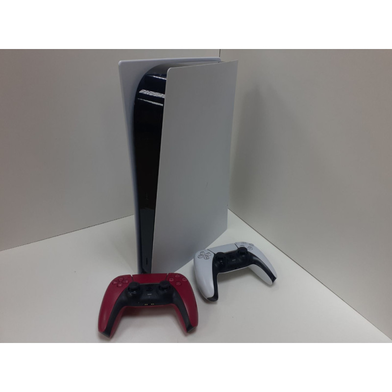 Игровые приставки Sony Playstation 5 1ТБ (CFI-1200B)            
            б/у