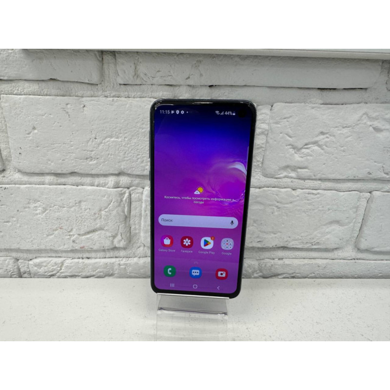Мобильный телефон Samsung Galaxy S10e 6/128 GB            
            б/у