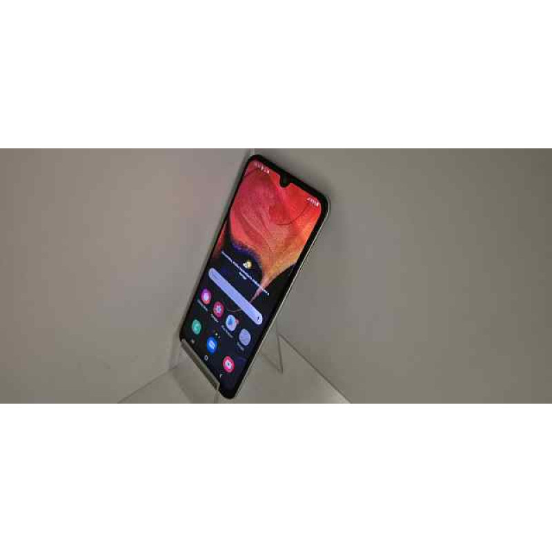 Мобильный телефон Samsung Galaxy A50 4/64 GB            
            б/у