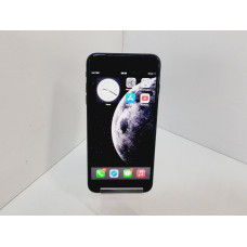 Мобильный телефон Apple iPhone 7 Plus 3/128 GB            
            б/у