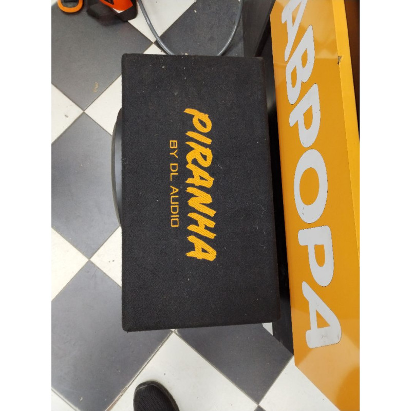 Сабвуфер автомобильный DL Audio Piranha 12 Double Port            
            б/у