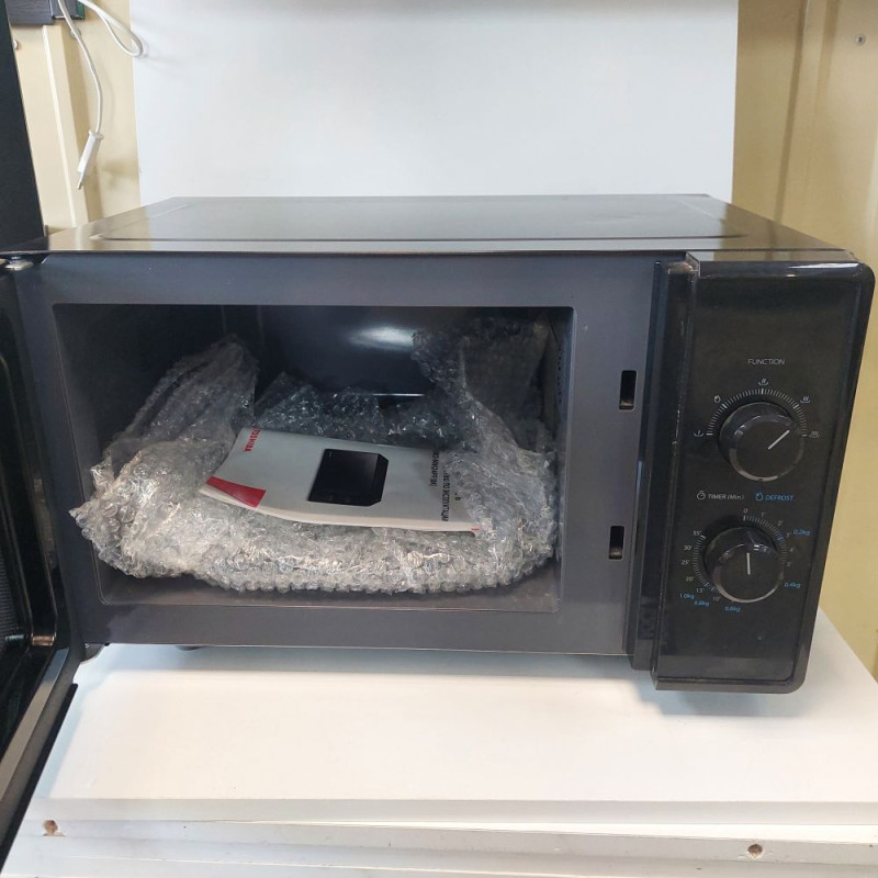 Микроволновые печи Toshiba MW2-MM24PF(BK)            
            б/у