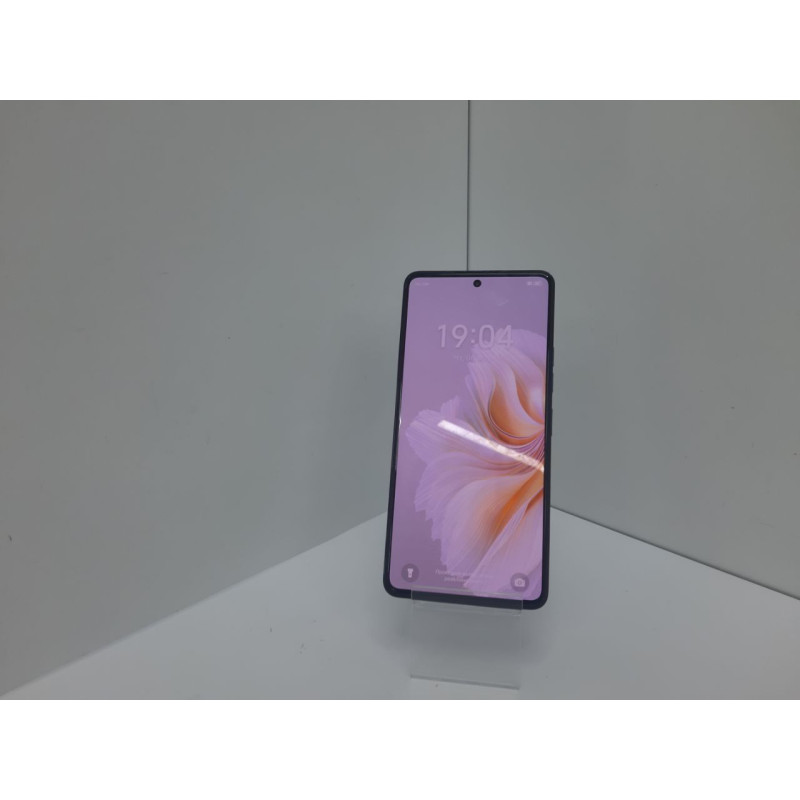Мобильный телефон Tecno Camon 20 Pro 8/256 GB            
            б/у