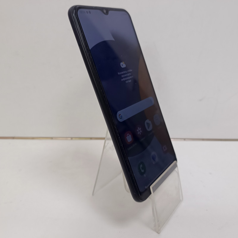 Мобильный телефон Samsung Galaxy A03 4/64 GB.            
            б/у