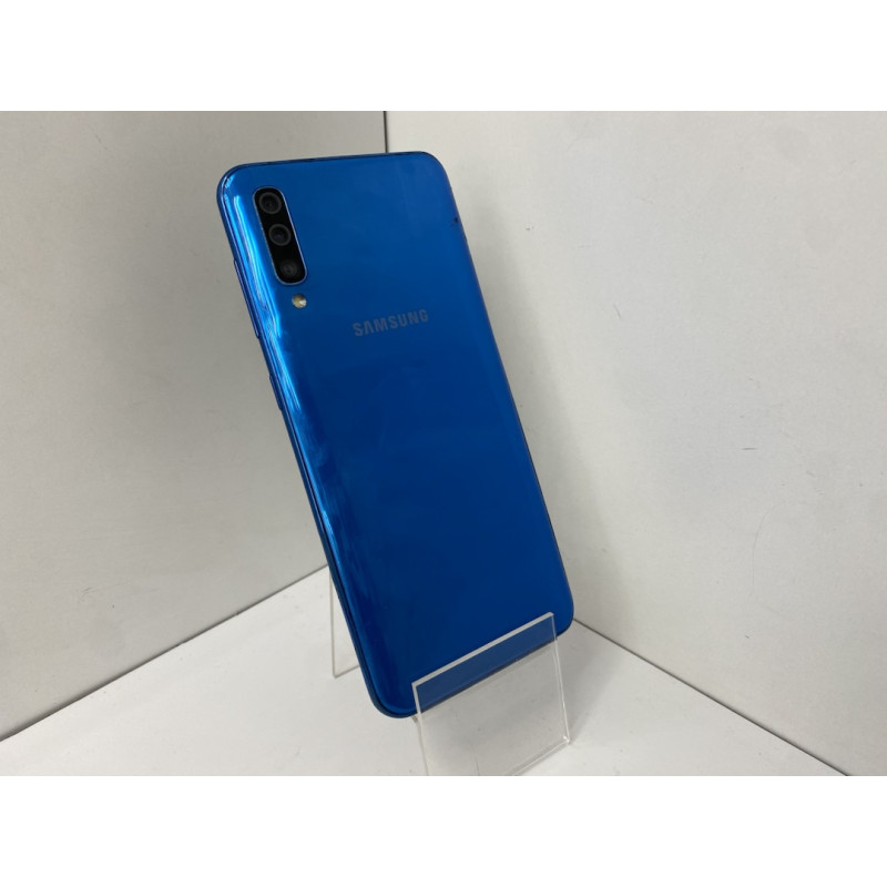 Мобильный телефон Samsung Galaxy A50 4/64 GB            
            б/у