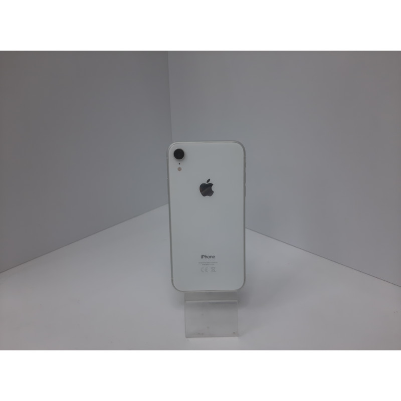 Мобильный телефон Apple iPhone XR 3/64 GB            
            б/у