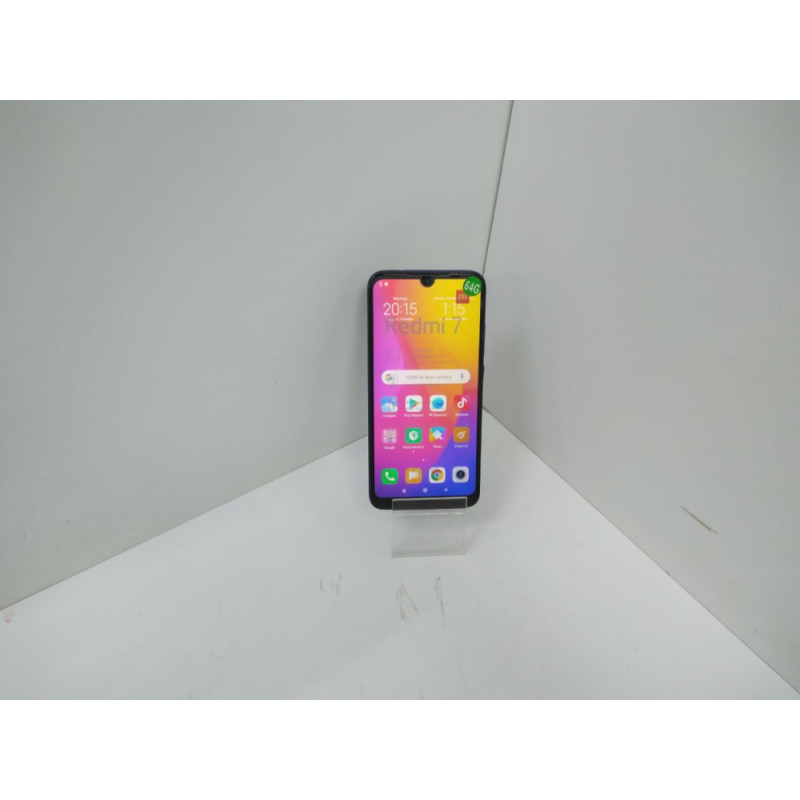 Мобильный телефон Xiaomi Redmi 7 4/64 GB            
            б/у