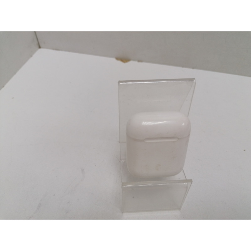 Наушники Беспроводные Внутриканальные Apple AirPods 2            
            б/у