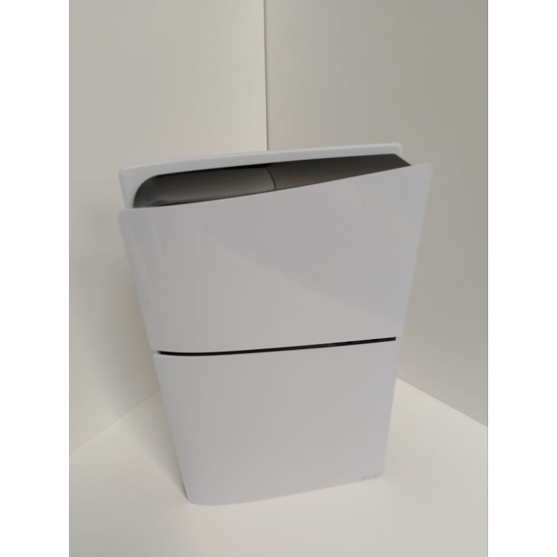 Игровые приставки Sony Playstation 5 Slim 1TB (CFI-2018)            
            б/у