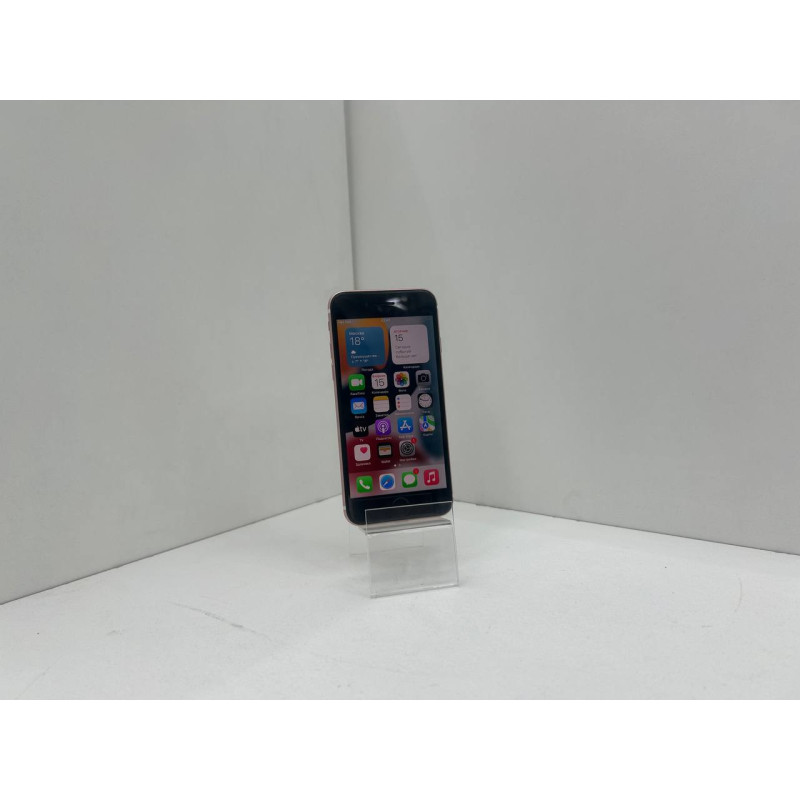 Мобильный телефон Apple iPhone 7 2/128 GB            
            б/у