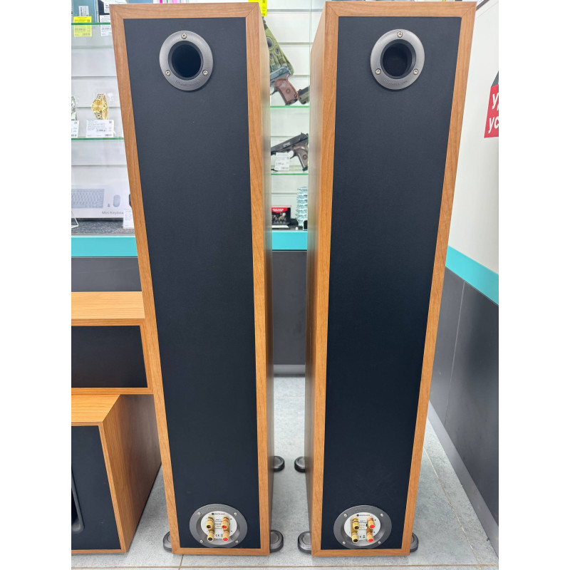 Домашний кинотеатр Monitor Audio Bronze BRW10 BR-LCR BR-6            
            б/у