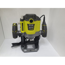 Фрезер Ryobi RRT1600-K            
            б/у