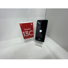 Мобильный телефон Xiaomi Redmi 13C 4/128 GB            
            б/у