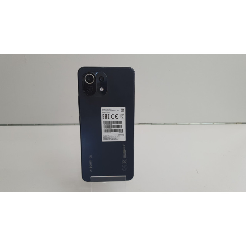 Мобильный телефон Xiaomi Mi 11 Lite 8/128 GB            
            б/у
