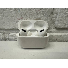 Наушники Беспроводные Внутриканальные Apple AirPods Pro            
            б/у
