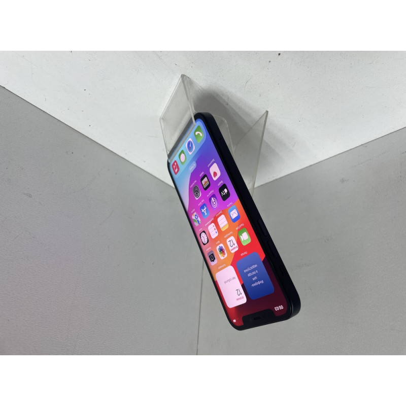 Мобильный телефон Apple iPhone 12 4/256 GB            
            б/у