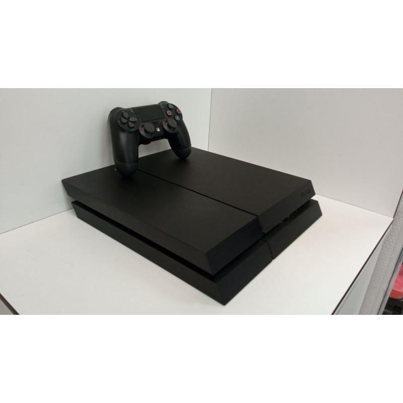Игровые приставки Sony PlayStation 4 1TB (CUH-1106A)            
            б/у