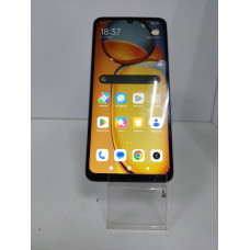 Мобильный телефон Xiaomi Redmi 13C 8/256 GB            
            б/у