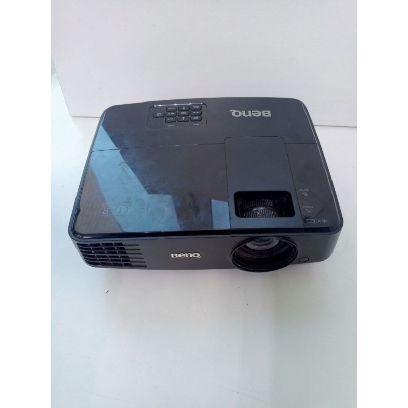 Проекторы BenQ MS506            
            б/у