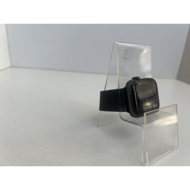 Умные Часы Apple Watch SE 44mm            
            б/у