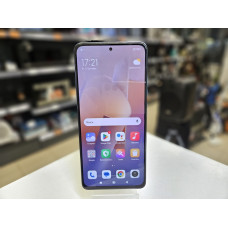 Мобильный телефон Xiaomi Redmi Note 12 Pro 8/128 GB            
            б/у