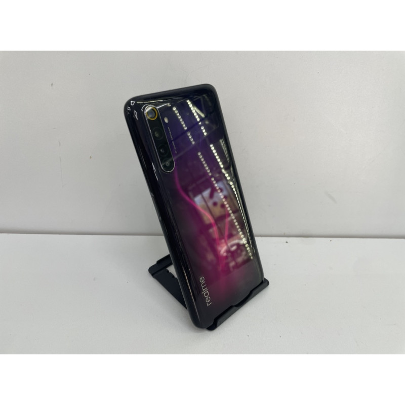 Мобильный телефон REALME 6 Pro 8/128 GB            
            б/у