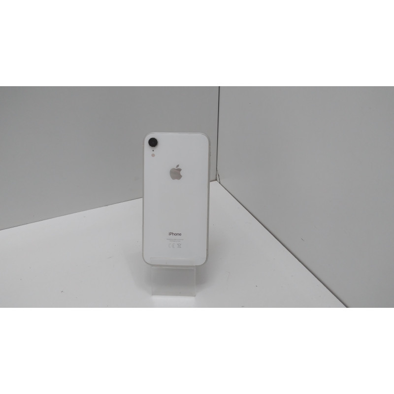 Мобильный телефон Apple iPhone X 3/64 GB            
            б/у