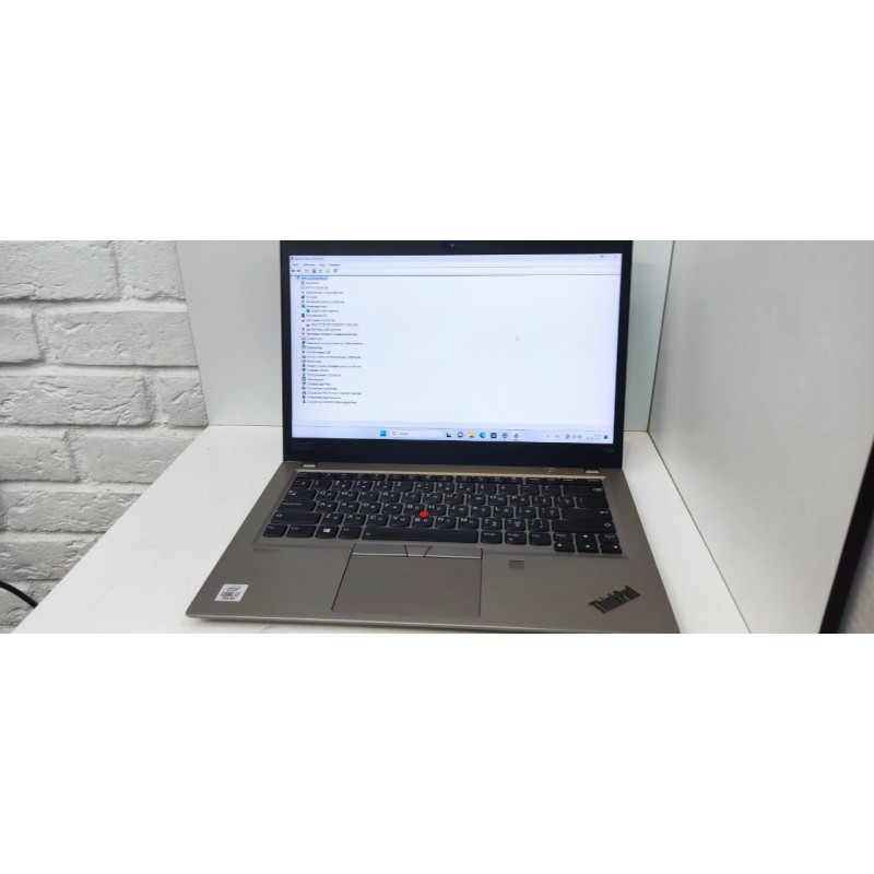 Ноутбук Lenovo ThinkPad T14s Gen 1            
            б/у