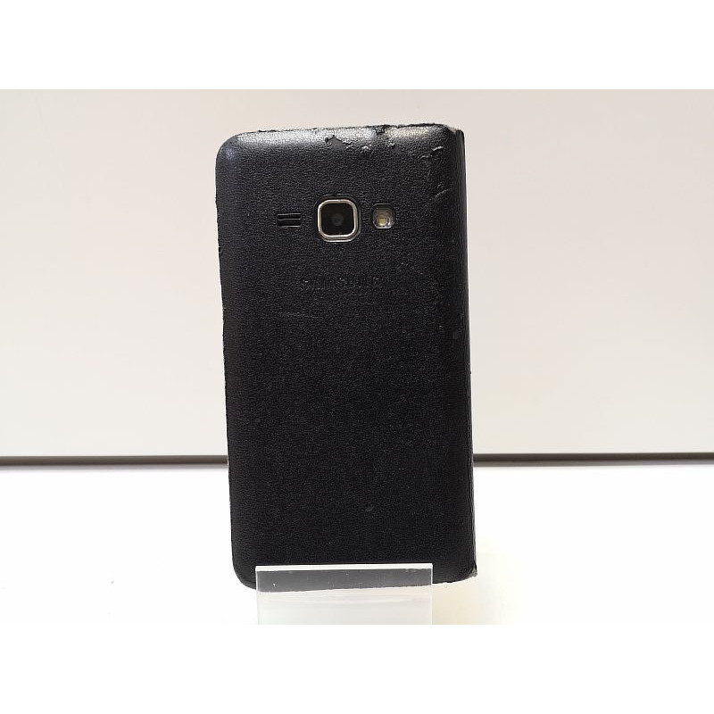 Мобильный телефон Samsung SM-J120F 1/8 GB            
            б/у