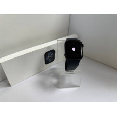 Умные Часы Apple Watch SE Gen 2 40mm            
            б/у