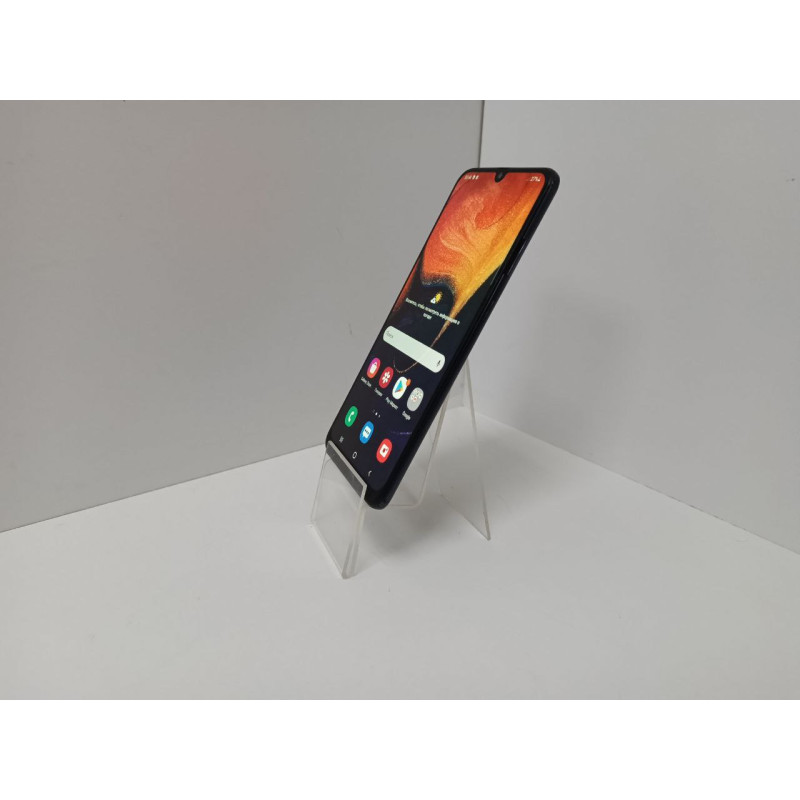 Мобильный телефон Samsung Galaxy A50 6/128 GB            
            б/у