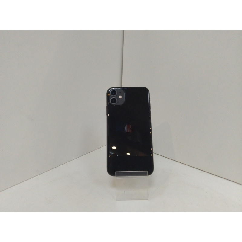 Мобильный телефон Apple iPhone 11 4/128 GB            
            б/у