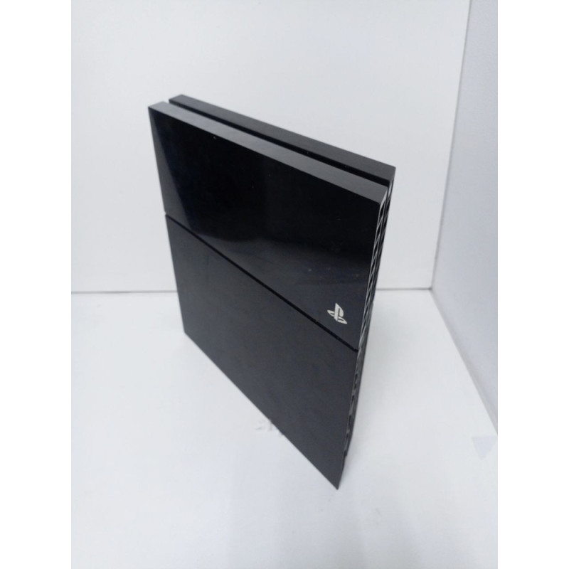 Игровые приставки Sony Playstation 4 500GB (CUH-1008A)            
            б/у