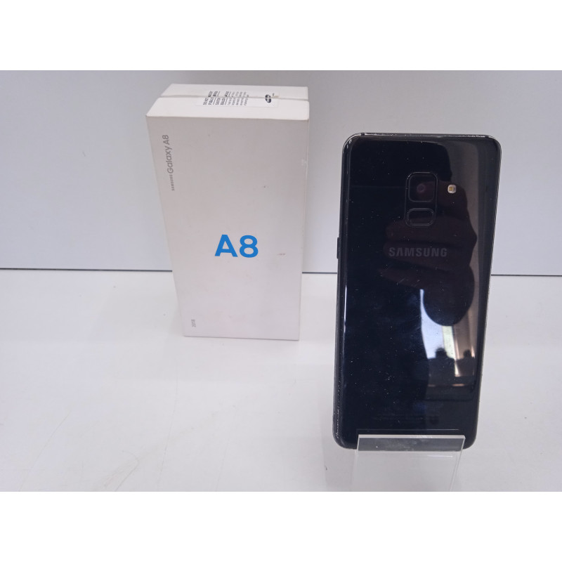 Мобильный телефон Samsung Galaxy A8 (2018) 4/32 GB            
            б/у
