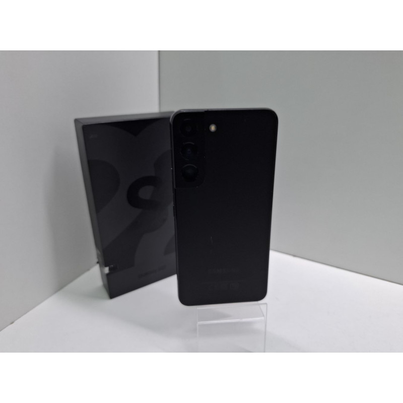 Мобильный телефон Samsung Galaxy S22 8/256 GB            
            б/у