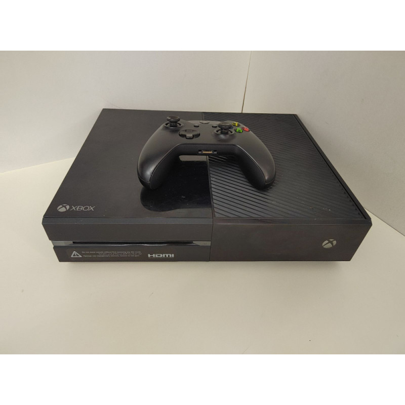 Игровые приставки Xbox One 500gb            
            б/у