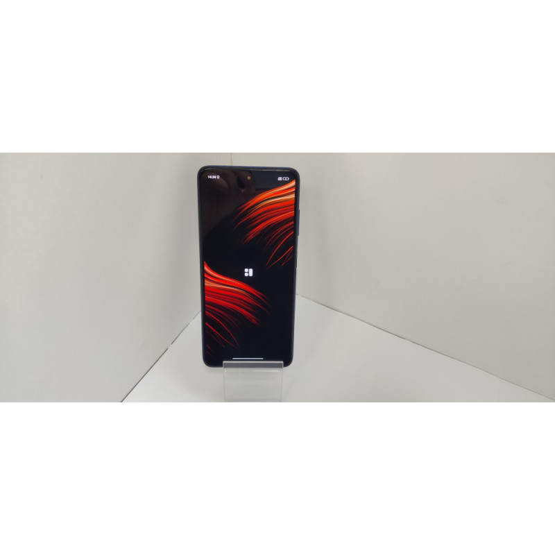 Мобильный телефон Xiaomi Poco X3 NFC 8/128 GB            
            б/у