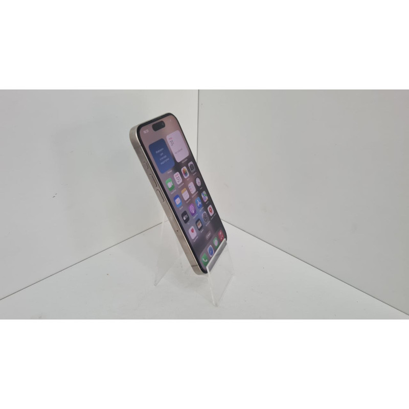 Мобильный телефон Apple iPhone 15 Pro 8/256 GB            
            б/у