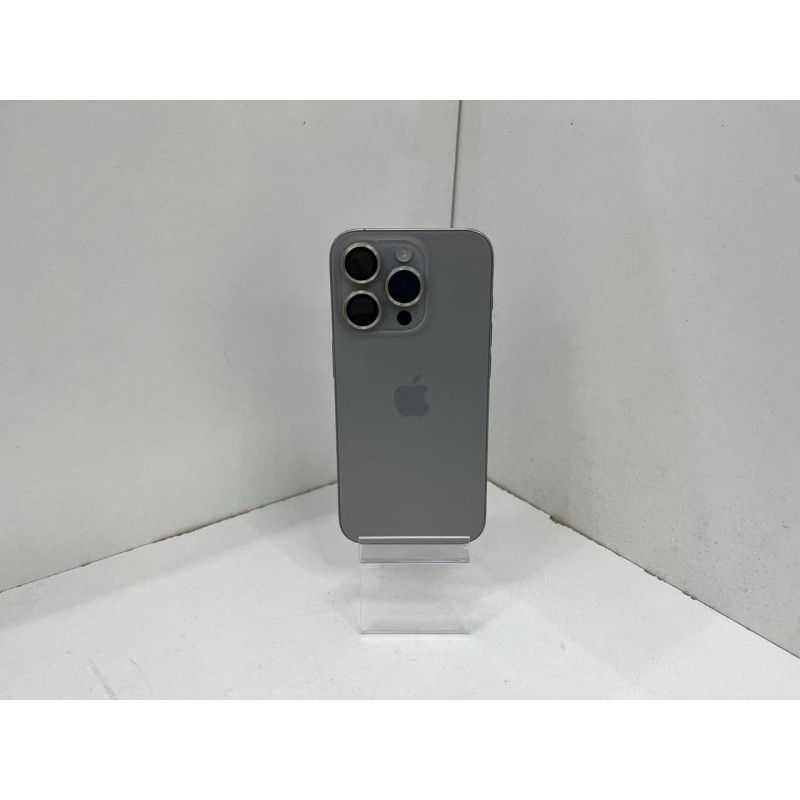 Мобильный телефон Apple iPhone 15 Pro 8/256 GB            
            б/у