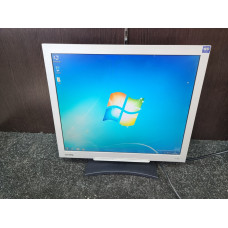 Мониторы BenQ q7t4            
            б/у