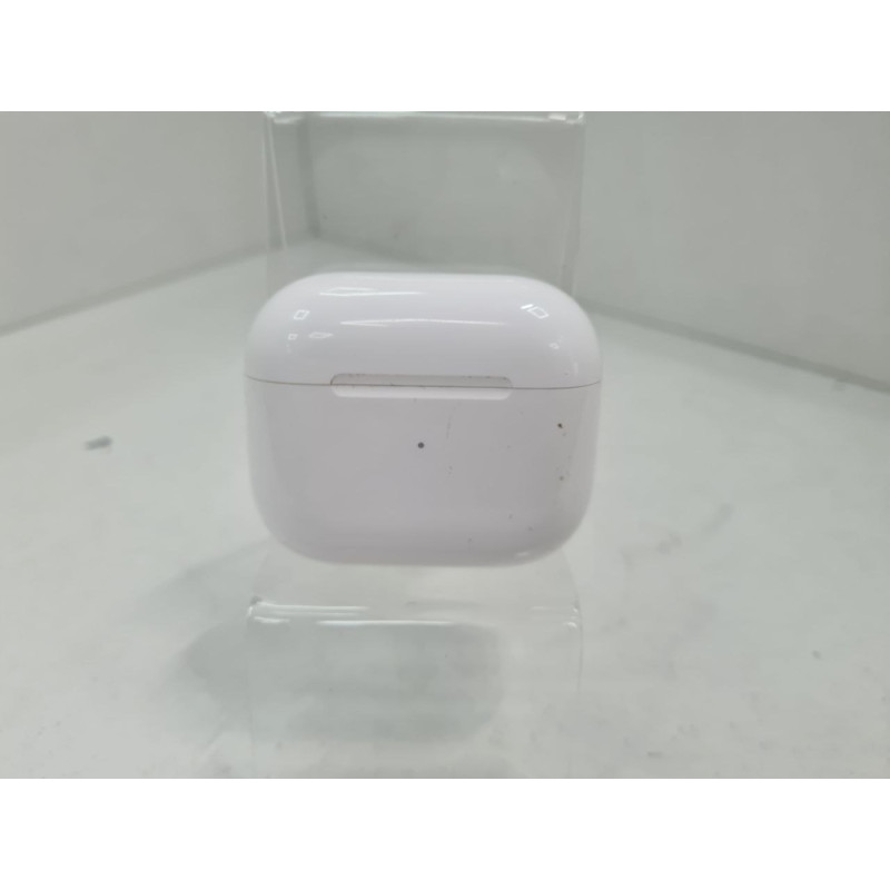 Наушники Беспроводные Внутриканальные Apple AirPods 3            
            б/у