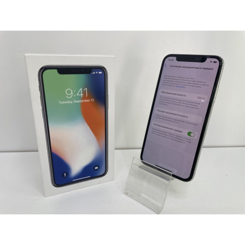 Мобильный телефон Apple iPhone X 3/64 GB            
            б/у