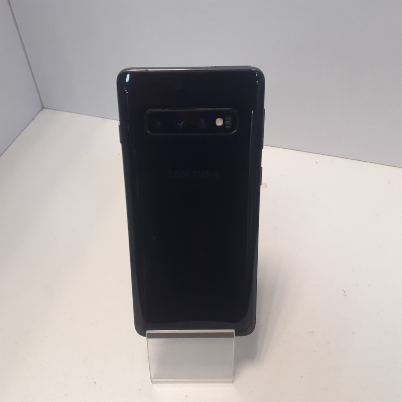 Мобильный телефон Samsung Galaxy S10 8/128 GB            
            б/у